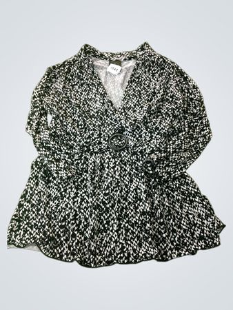 Schwarz-weiß gemusterte Bluse mit Schnallen-Detail