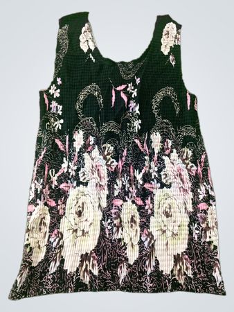 Black floral print sleeveless top with pleats