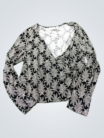 Jaclyn Smith Classic Black Leaf Print Long Sleeve Top