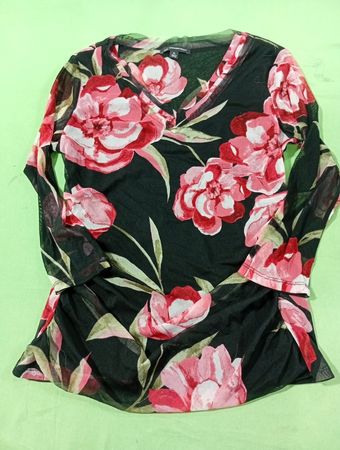 Top en maille florale International Concepts