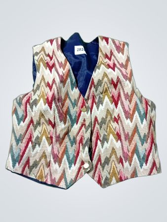 Unbranded Vest with Zigzag Pattern