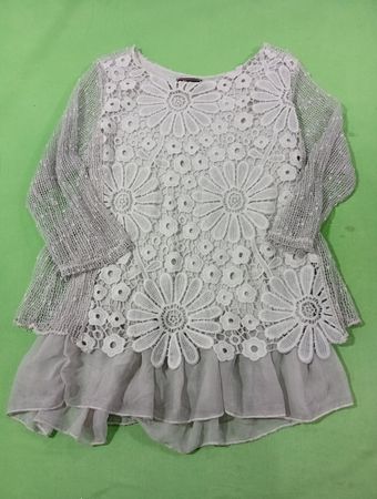FROCCELLA White Lace Overlay Top with Ruffle Hem