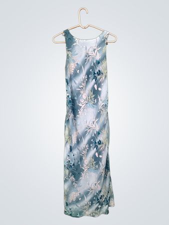 Ärmelloses Maxikleid mit Blumenmuster
