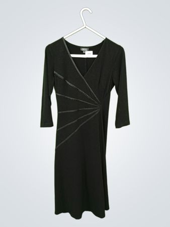 Dressbarn Collection Schwarzes V-Ausschnitt-Kleid