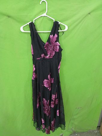 Kollektion Dressbarn Floral Midi Kleid