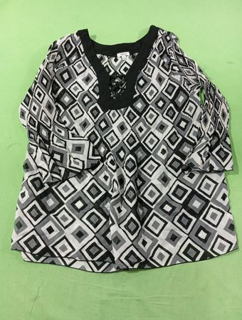 NICOLA Damen Bluse mit geometrischem Print