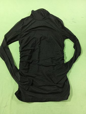 Schwarzes Raffung Turtleneck Top