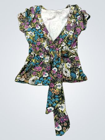 REBEL SUGAR Floral Wrap Top
