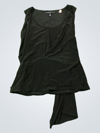 White House Black Market Schwarzes asymmetrisches Kleid