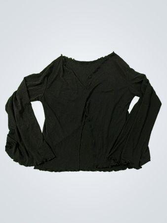 Schwarzes Langarmoberteil mit Rüschensaum