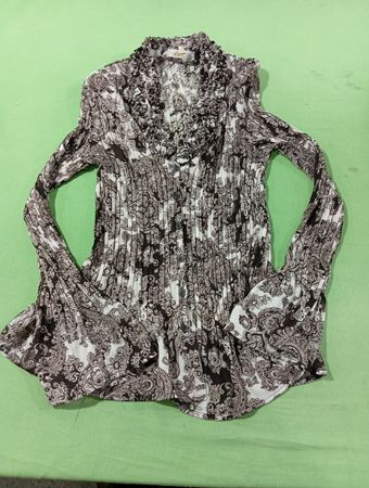 Cathaya Collection Paisley-Print Plissee-Bluse