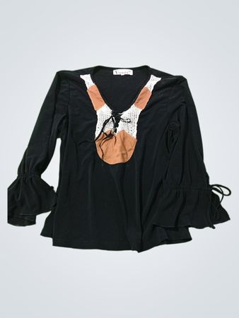 Vivashi Schwarze Schnür-Bluse mit V-Ausschnitt und Glockenärmeln