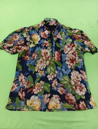 STITCH COLLECTION Floral Print Top