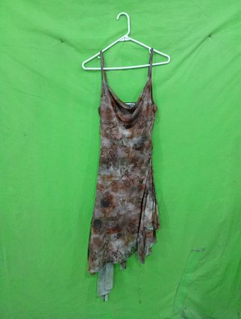 Fast berühmt braunes Paisley-Print Slipkleid