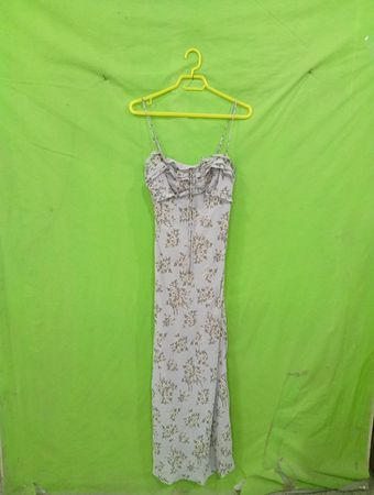 Wild Fable Blumenmuster Midi-Kleid