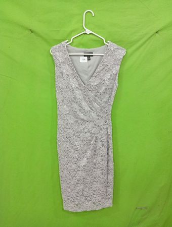 Connected Apparel Spitzen-Minikleid