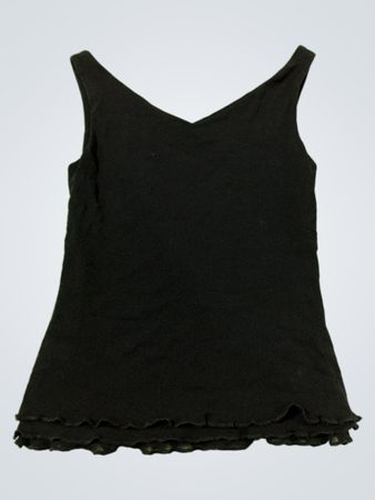 Schwarzes Tanktop mit Rüschensaum