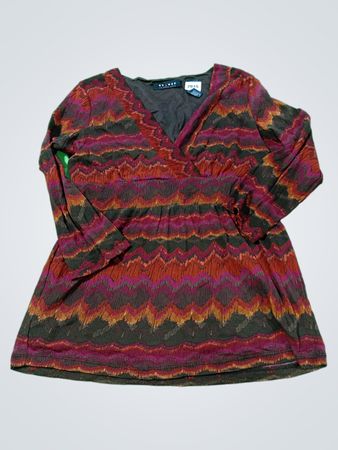 Langärmlige V-Ausschnitt-Bluse mit geometrischem Druck