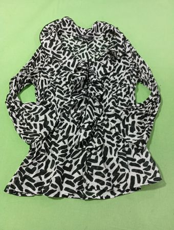 ELEMENTZ Damen Schwarz & Weiß Druck Langarm Bluse Top Größe S