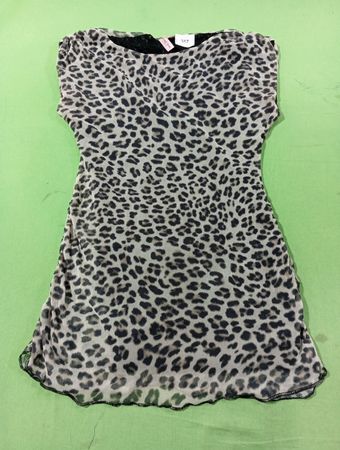 Sweet Pea Leopard Print Mesh Kleid