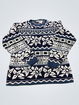 Blau-weißer Schneeflockenmuster-Pullover