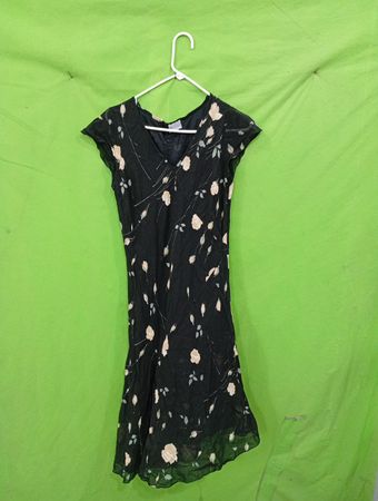 Laura Donini Schwarzes Blumenkleid