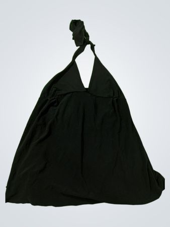 Schwarzes Halsbandkleid mit Bindung