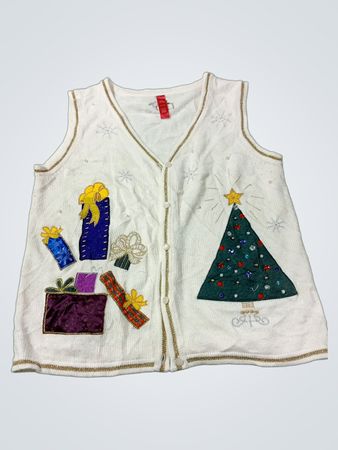 Weißer Weihnachts-Strickweste mit Geschenken und Baum