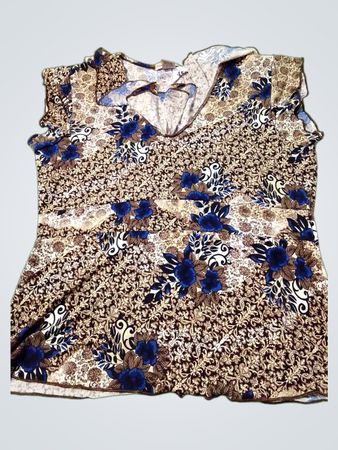 Susan Lawrence Damen-Oberteil mit Blumenmuster