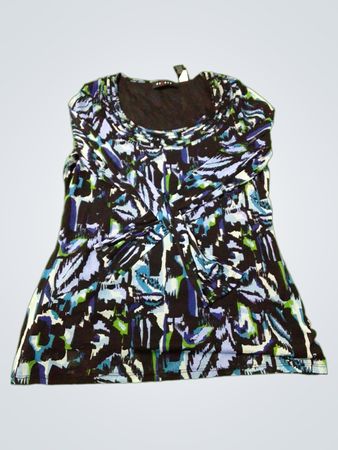 AXCESS Abstract Print Stricktop