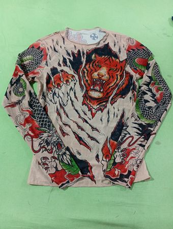 Langarmshirt mit Tiger- und Drachenprint