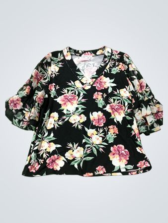 Schwarzes V-Ausschnitt-Oberteil mit Blumenmuster und Rüschenärmeln