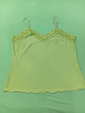 Rosa Spitzenbesatz-Cami