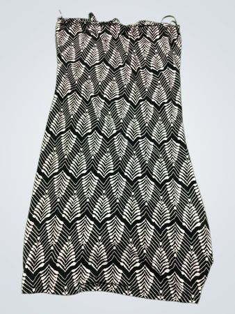 Mistyrose Schwarz-weiß gemustertes trägerloses gerafftes Kleid mit Bändern