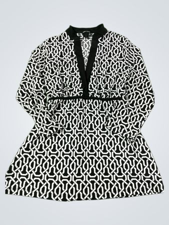 Maurices schwarzes und weißes Kleid mit geometrischem Muster
