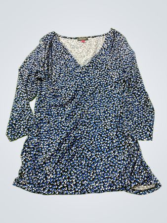 Vince Camuto bedrucktes Tunika-Kleid mit langen Ärmeln