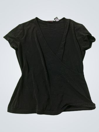 NEW YORK & COMPANY STRETCH Schwarzes Wickeloberteil