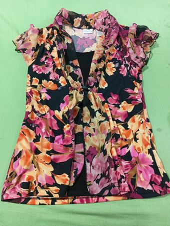 Kim Rogers Oberteil mit Blumenmuster