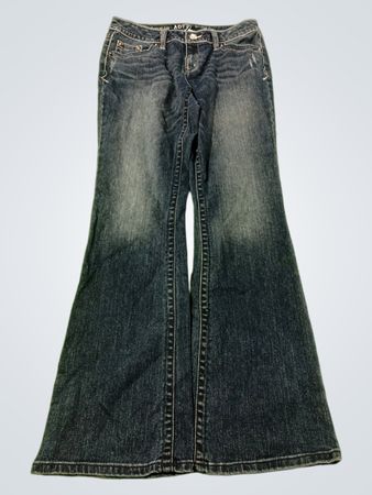 Apt. 9 Jeans mit Bootcut-Schnitt