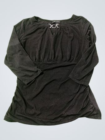 AB STUDIO Schwarzes gerafftes Langarm-Top mit Kettendetail