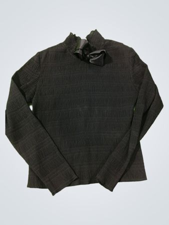 Ki Designs Schwarzes, strukturiertes Top mit Mock-Neck