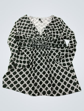 Schwarz-weißes Top mit geometrischem Muster