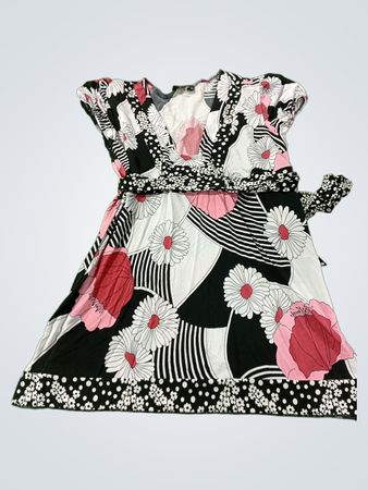 Damenkleid mit Blumenmuster