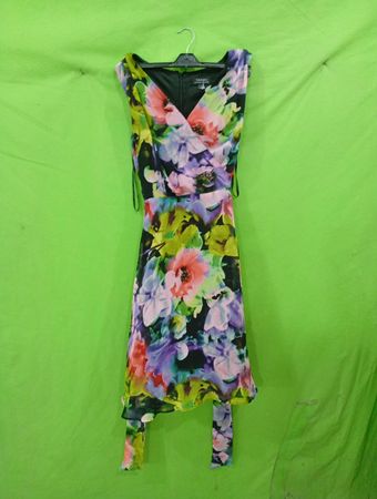 Tahari Arthur S. Levine Midikleid mit Blumenmuster