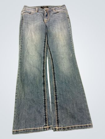 Nine West Schlagjeans mit verzierten Taschen