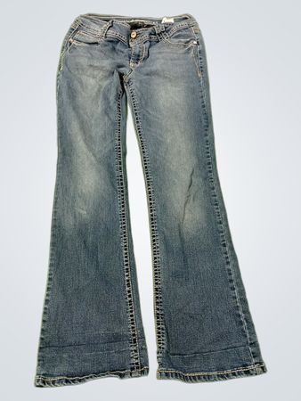 Wallflower ausgestellte Jeans