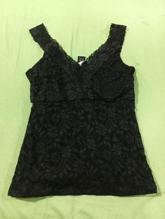 Schwarzes Spitzen-Trägershirt