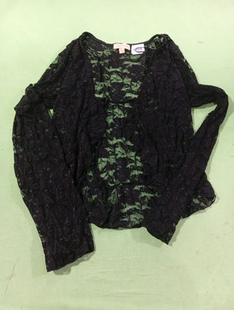 LONDON ROSE Spitzenstrickjacke