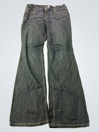 Platinum Chico's Damenjeans mit ausgestelltem Bein und verzierten Taschen