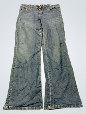Lee Jeans ausgestellte Denim